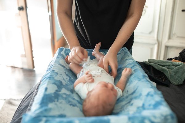 newborn diaper change frequency